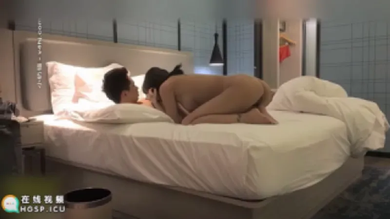 Sung sướng với ghệ thích làm tình